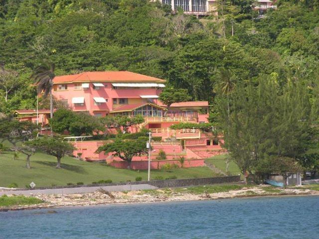 Casa Maria Hotel Port Maria Екстер'єр фото